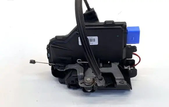 Skoda Roomster (5J) Front door lock 5J1837016A