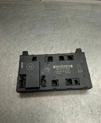 Mercedes-Benz CLK A209 C209 Door control unit/module 2098202026 353386