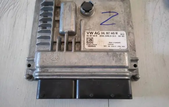 Volkswagen Transporter - Caravelle T6 Engine control unit/module ECU 04L907445M