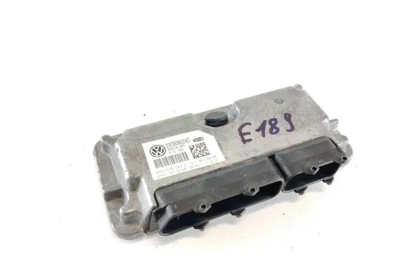 Skoda Fabia Mk1 (6Y) Engine control unit/module 03C906024D 6363Y3L9G 61601357
