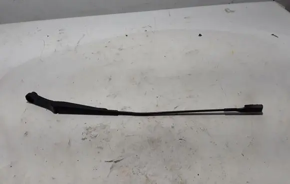 Audi A6 S6 C8 4K Front wiper blade arm 4K2955407