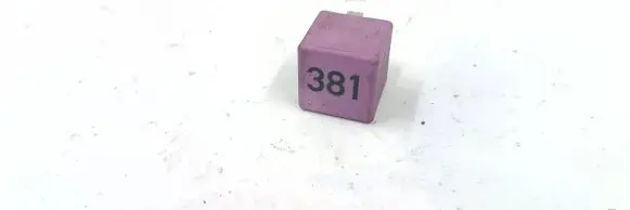 Audi A4 S4 B5 8D Other relay 431951253G
