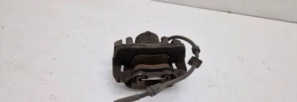 Peugeot 3008 II Front brake caliper 77TGW10586556N