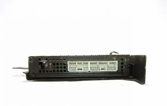 Chrysler Sebring (ST-22 - JR) Sound amplifier MR472783