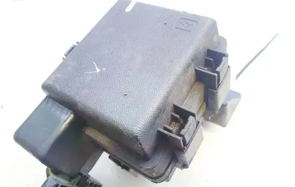 Renault Scenic III - Grand scenic III Fuse box set 243880001r