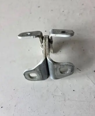 Opel Astra K Tailgate/trunk/boot hinge