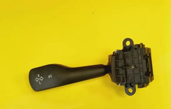 BMW 3 E46 Indicator stalk 8363662M