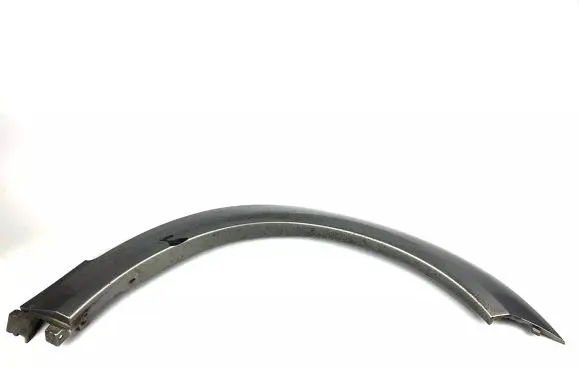 Subaru Outback Front arch trim 