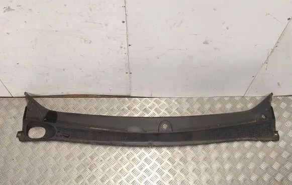 Dacia Sandero Wiper trim 668113292R 117036