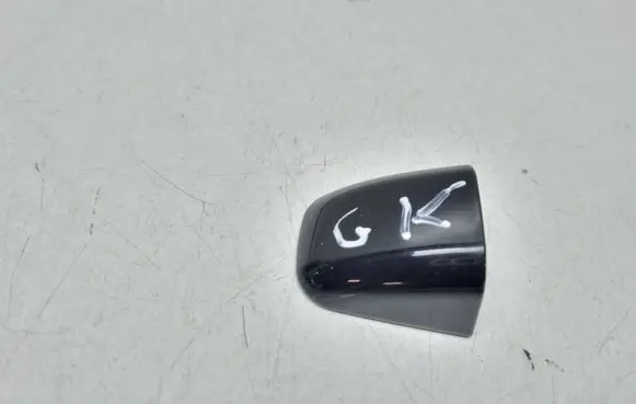 Audi A4 S4 B8 8K Front door handle cover 8K083987905