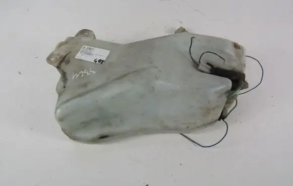 Mazda MX-3 Windshield washer fluid reservoir/tank 