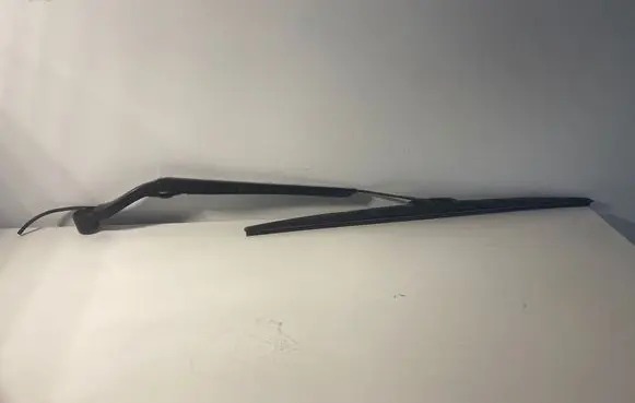 Chevrolet Corvette C8 Windshield/front glass wiper blade 