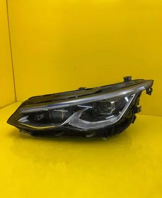 Volkswagen Golf VIII Headlight/headlamp 5H0941059G