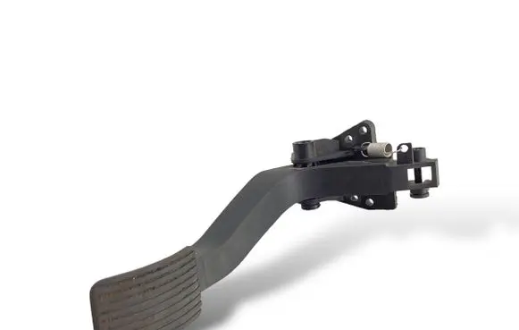 Mercedes-Benz ML W163 Accelerator throttle pedal A1633000804 K5624