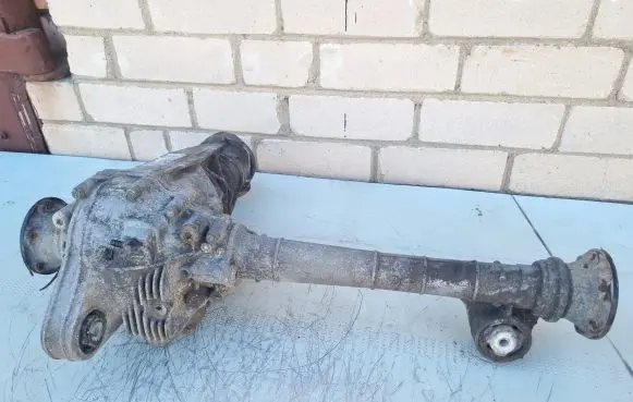 Volkswagen Touareg I Front differential 99036