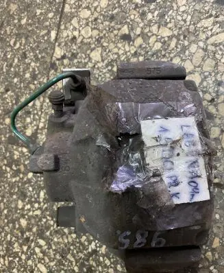 Renault Laguna II Front brake caliper