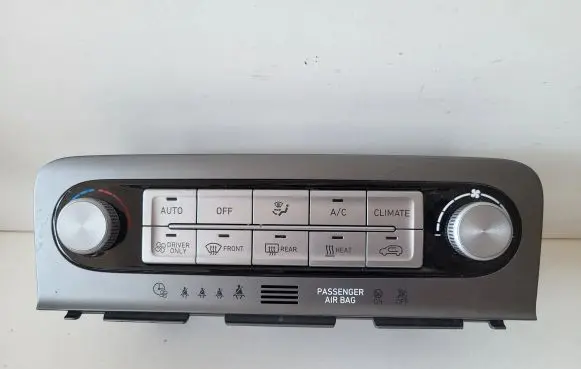 Hyundai Kona I Climate control unit 97250K4075