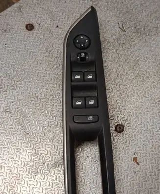 Peugeot 3008 II Electric window control switch 98319739ZD C0F0R01059A