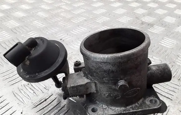 KIA Sorento Throttle valve 35100