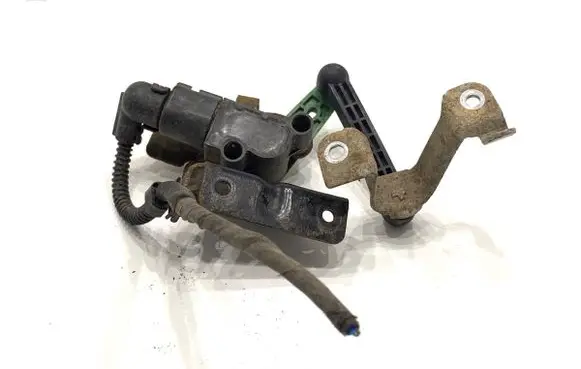 Volkswagen PASSAT B8 Headlight/headlamp level sensor 5Q0907503