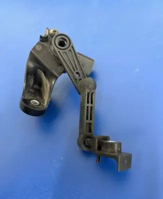 Tesla Model S Rear height level sensor lever 142097100B 142097400B
