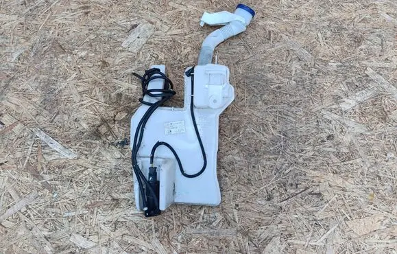 Opel Corsa F Windshield washer fluid reservoir/tank 9836393680 319837590 9836396080A