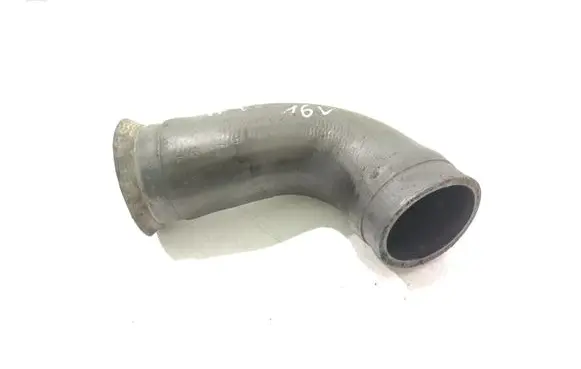 Audi A4 S4 B7 8E 8H Intercooler hose/pipe 8E0145837G