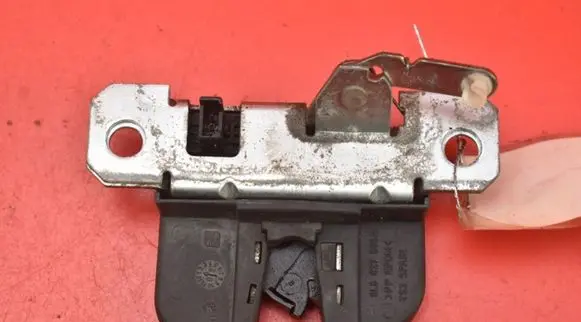 Seat Ibiza III (6L) Tailgate/trunk/boot lock/catch/latch 6L6827505A