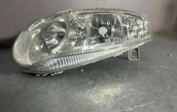 Alfa Romeo 147 Headlight/headlamp 468261960 0301186201