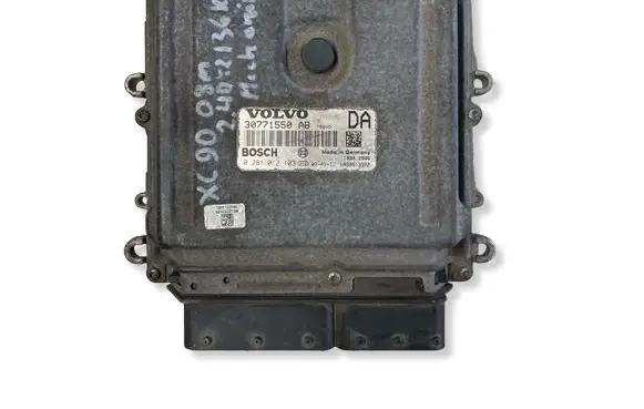 Volvo XC90 Engine control unit/module 0281012103