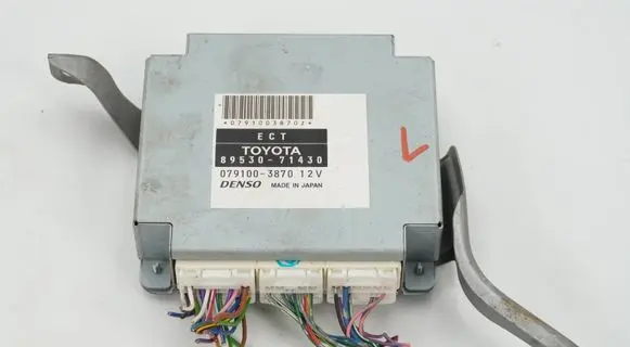 Toyota Hilux (AN10, AN20, AN30) Engine control unit/module ECU 8953071430