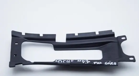 Ford Focus Seat belt trim FORD_FOCUS_MK2_OSŁONA_PASA_PRAWY_PRZÓD