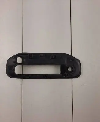 Dodge RAM Front fog light trim/grill 68312232AB 65620K 6110