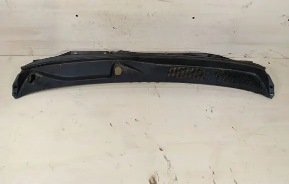 Wiper trim