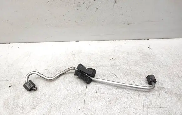 BMW X5 E70 Fuel injector supply line/pipe