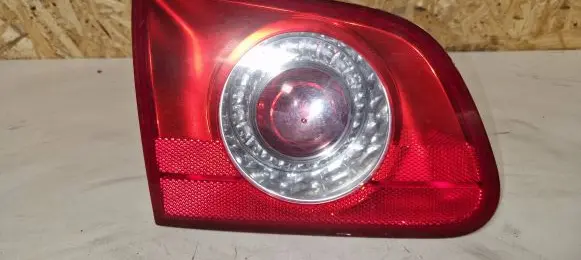 Volkswagen PASSAT B6 Tailgate rear/tail lights 3c9945093