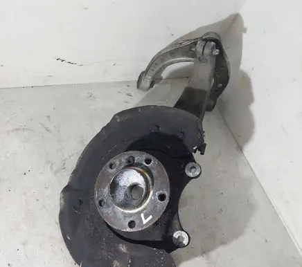 BMW 5 F10 F11 Front wheel hub spindle knuckle