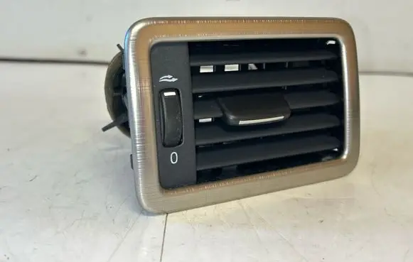 Volvo V70 Dashboard side air vent grill/cover trim 30755183