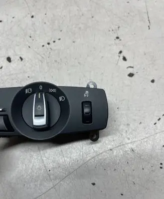 BMW 5 F10 F11 Light switch 9204067