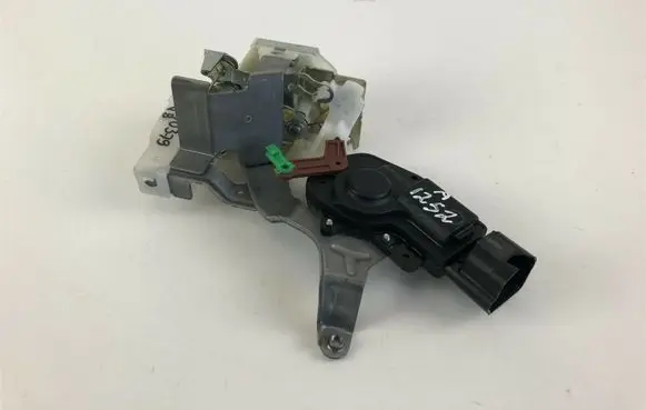 Peugeot 107 Door control unit/module 9137F4 A1252