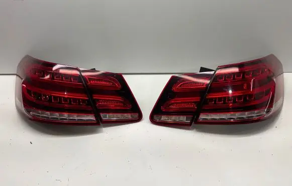 Rear/tail lights set