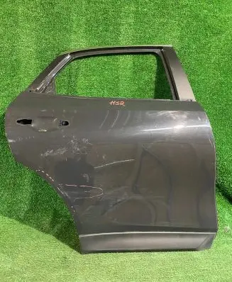 KIA Xceed Rear door