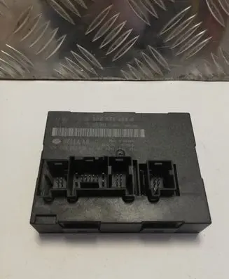 Audi A3 S3 A3 Sportback 8P Comfort/convenience module 8P0959433C 05700610 5DK00858336