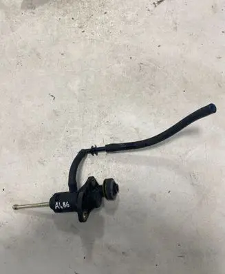 Audi A4 S4 B6 8E 8H Clutch master cylinder 8E1721401
