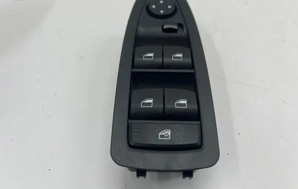 BMW 1 F20 F21 Electric window control switch 9208110