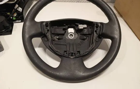 Renault Clio II Steering wheel 8200057418 CV151070 070330500104