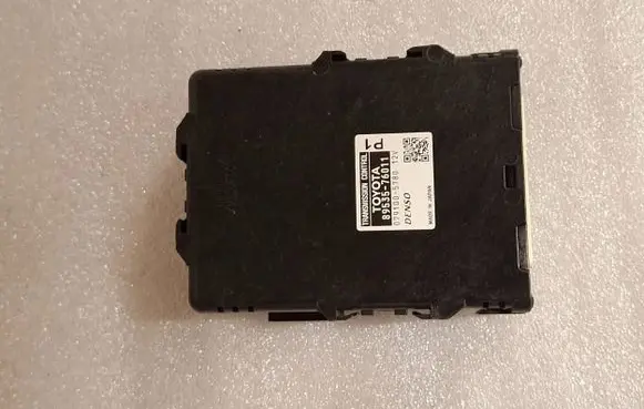 Lexus CT 200H Gearbox control unit/module 8953576011 0791005780