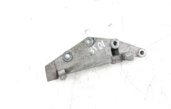 BMW X6 E71 A/C compressor mount bracket 7577678