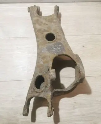 Volvo XC90 Rear upper control arm/wishbone 8666345
