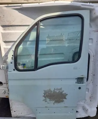 Iveco Daily 3rd gen Front door 99460119